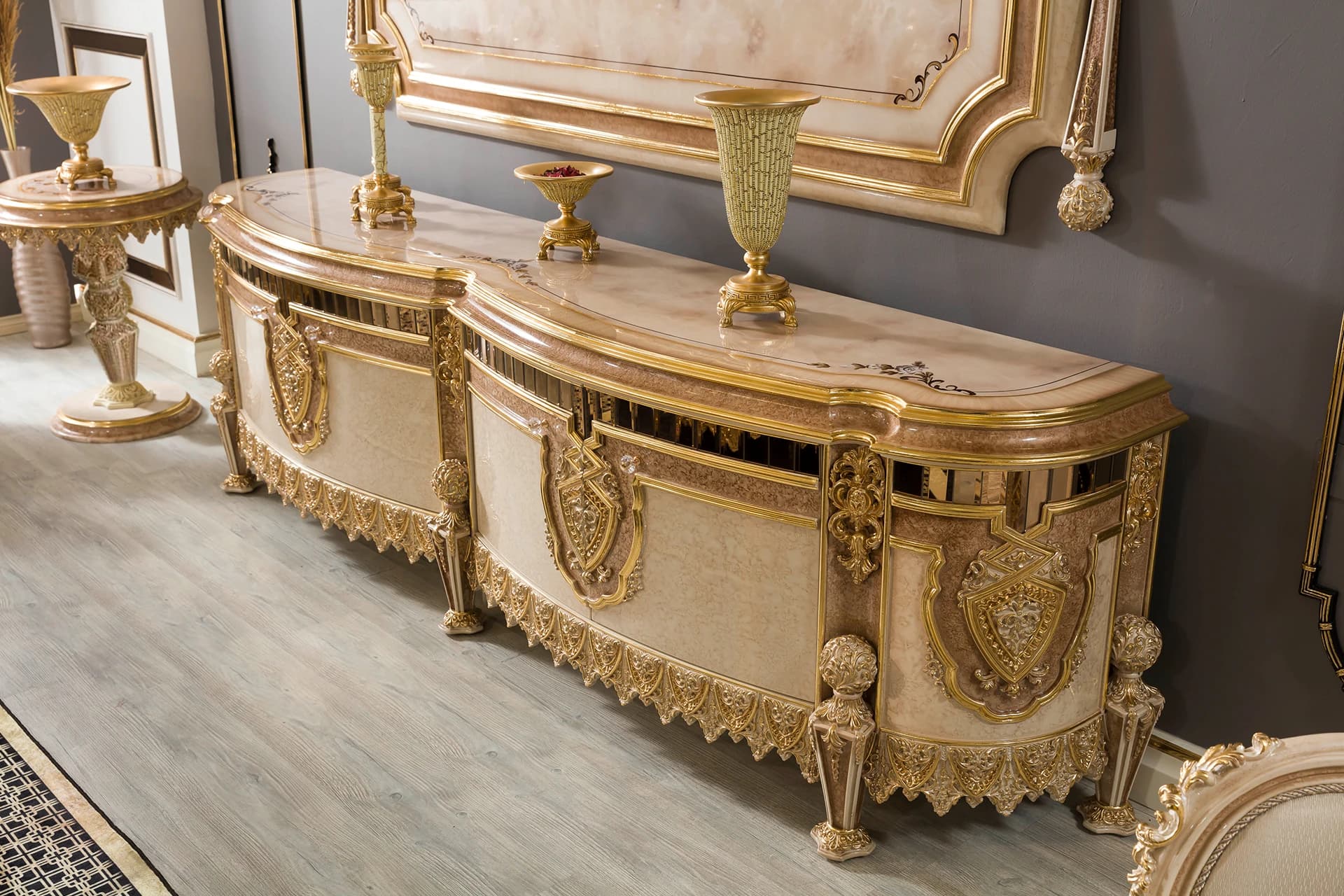 Hunkar Sofa Set 17
