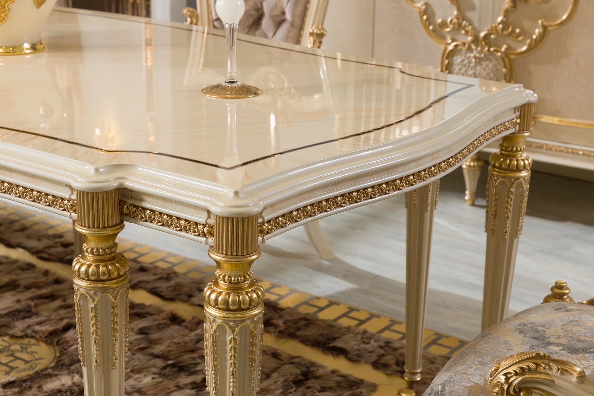Sultan Dining Room 9
