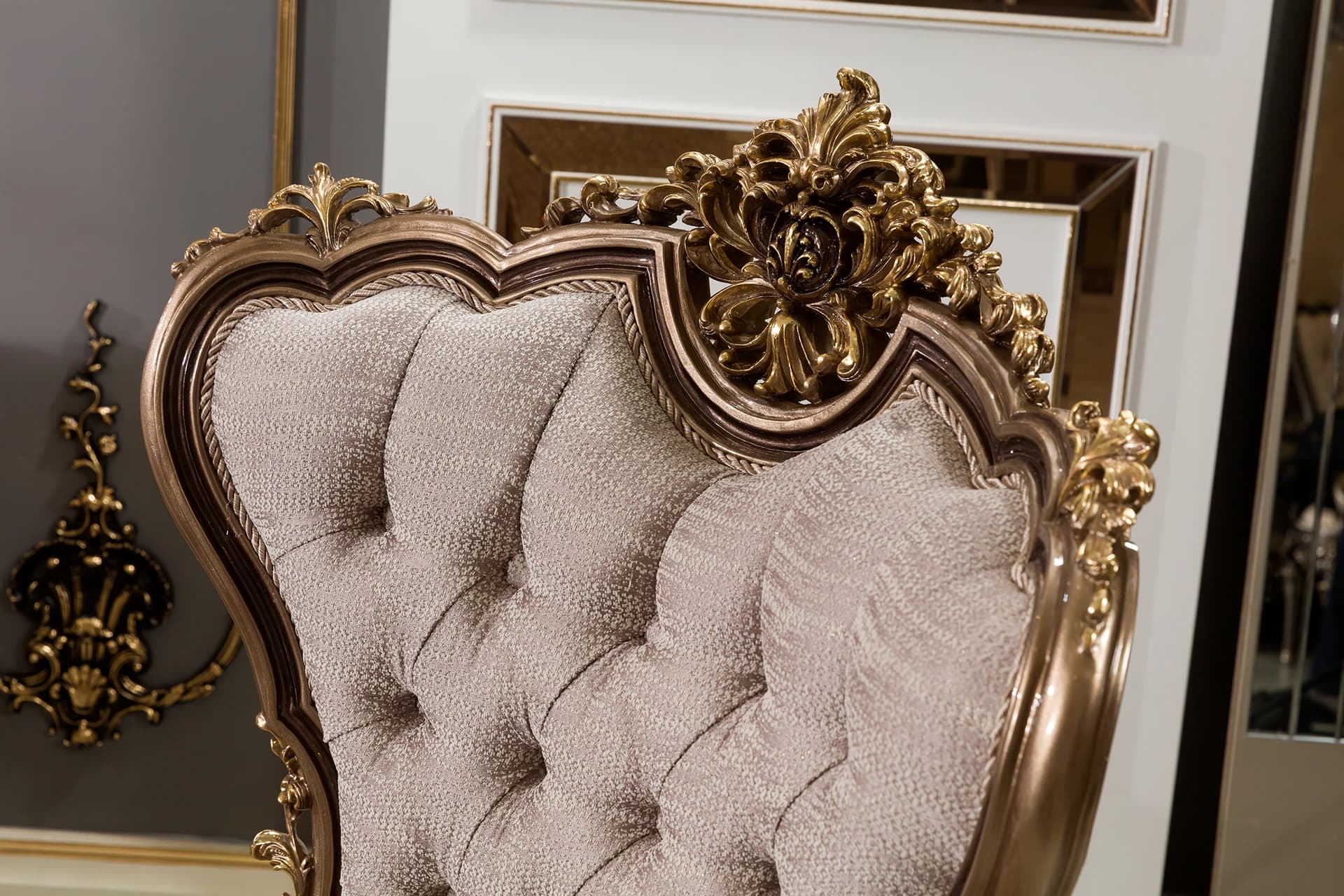 Hunkar Walnut Sofa Set 11