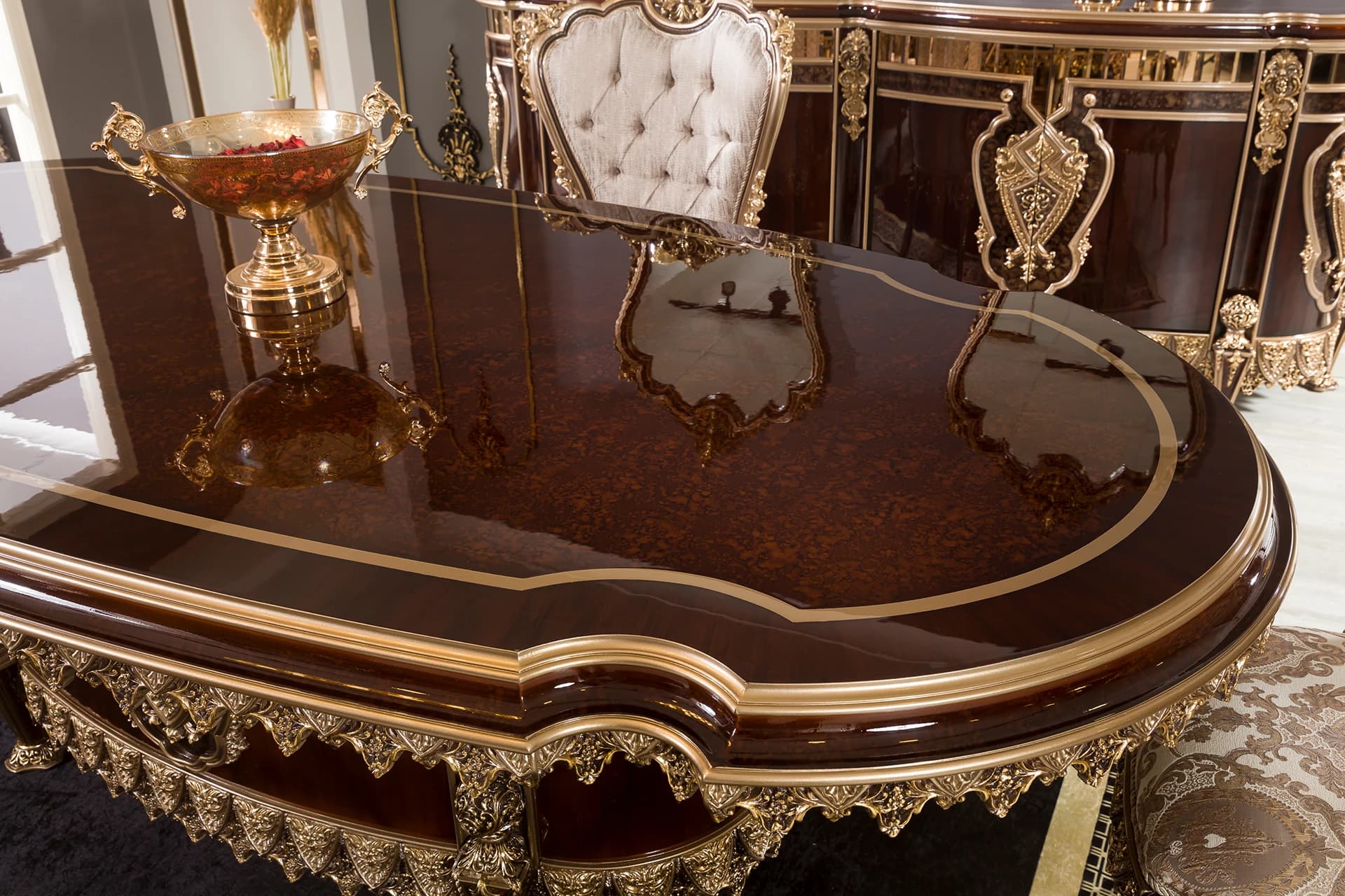 Hunkar Walnut Dining Room 3