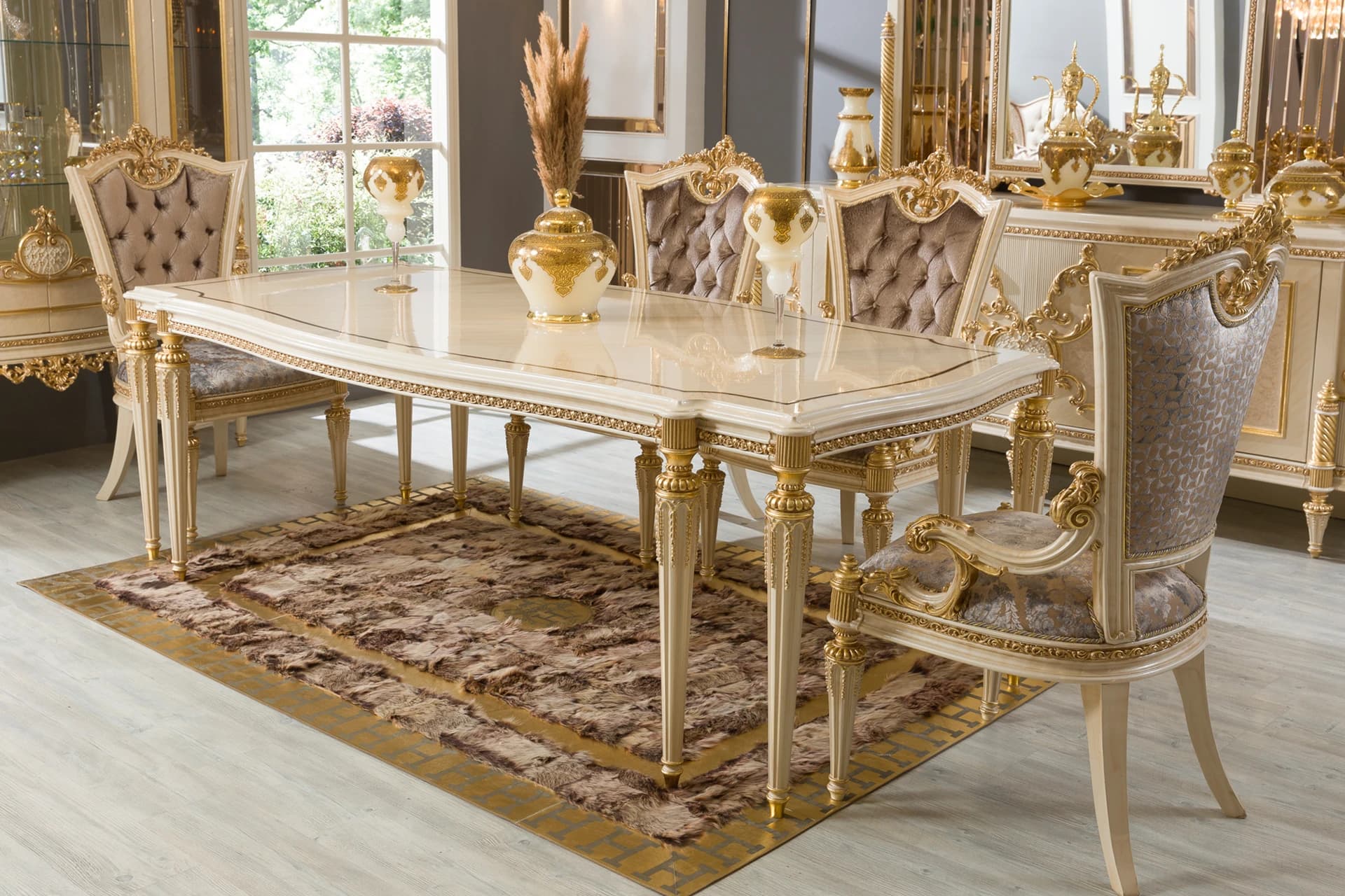 Sultan Dining Room 2